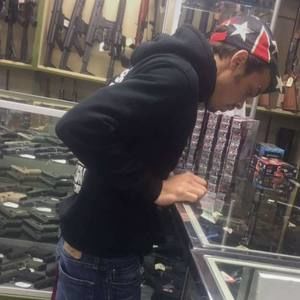 Meet your Posher, Isaiah