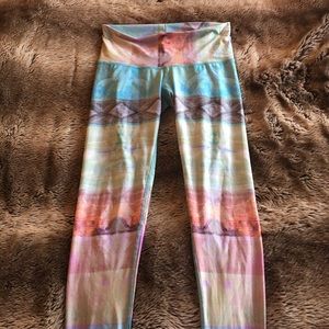 Teeki yoga pants