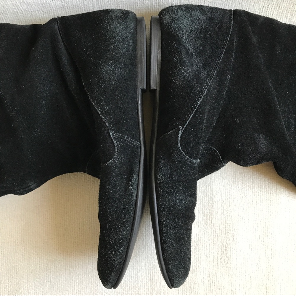 *SOLD* Steve Madden Black Suede Slouchy Flat Boots - Picture 5 of 8