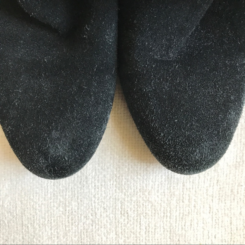 *SOLD* Steve Madden Black Suede Slouchy Flat Boots - Picture 6 of 8