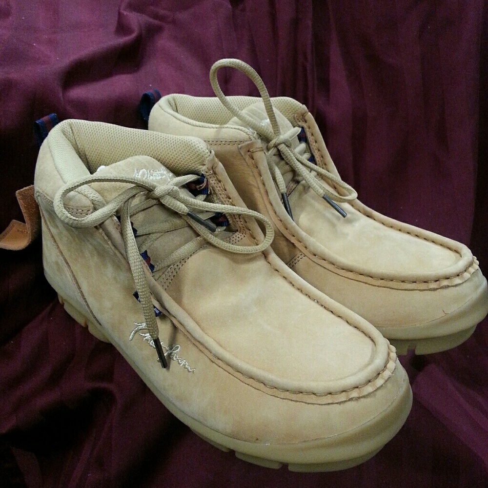 Shoes - Picture 2 of 2