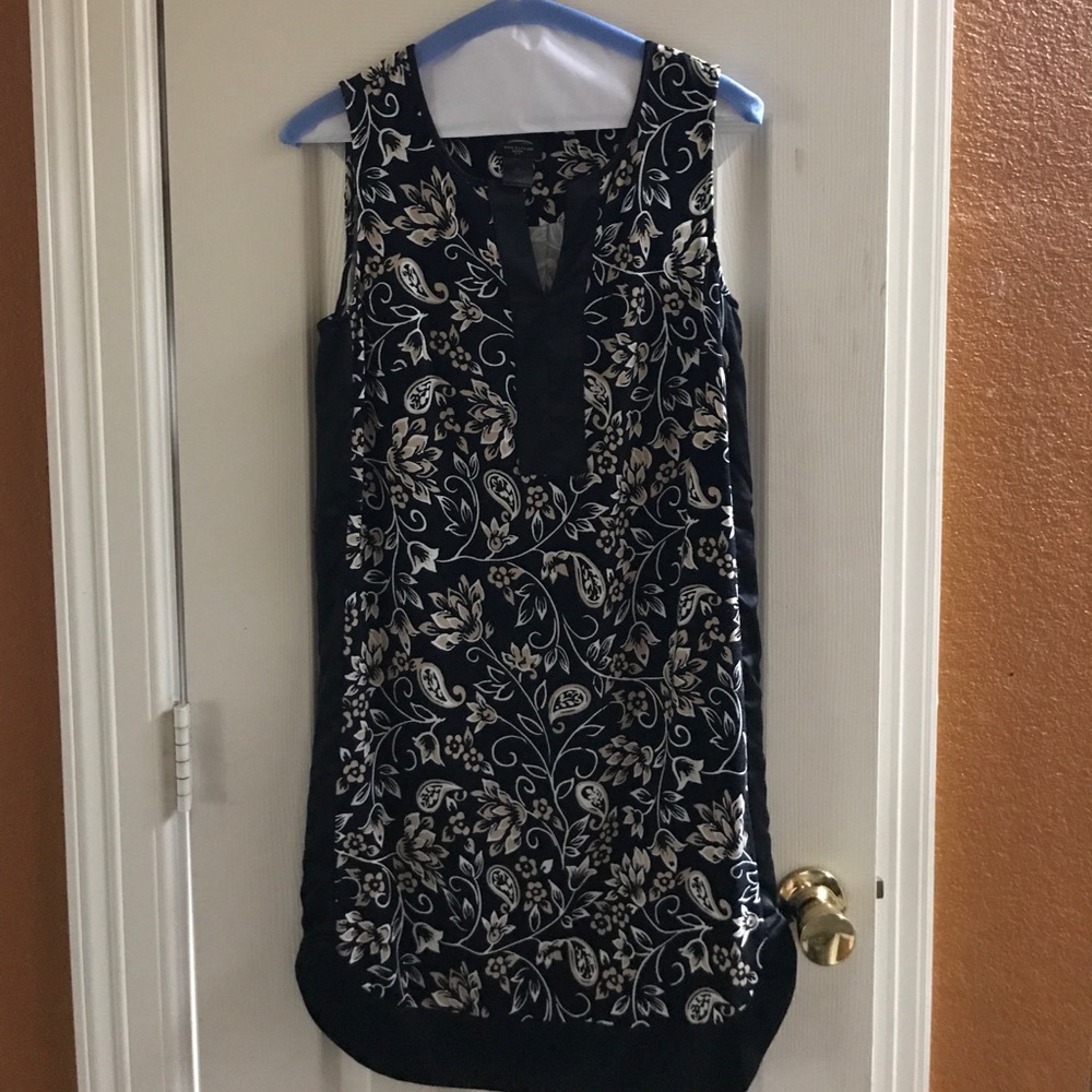 Floral pattern dress