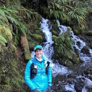 Meet your Posher, Amy