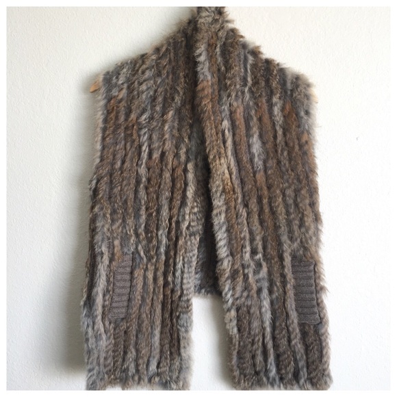 Marc by Marc Jacobs Genuine Rabbit Fur Vest - Picture 2 of 5