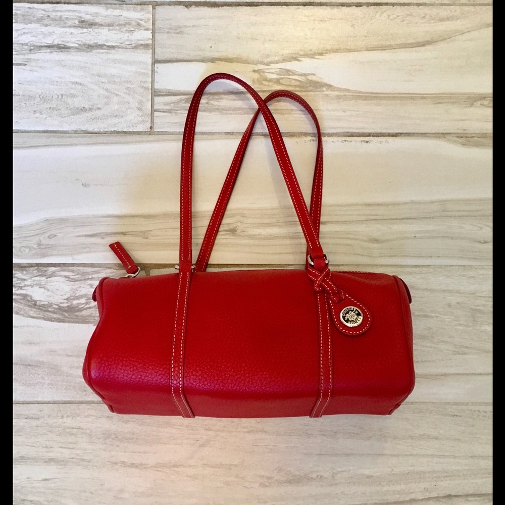 Gorgeous🌺D & B🌺 Pebbled Leather Bag🌺🌸🌻VINTAGE
