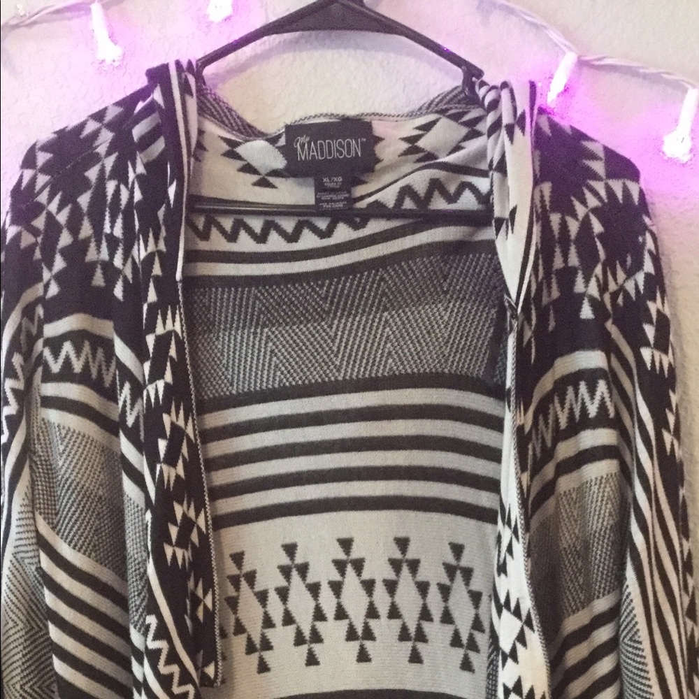 BEAUTIFUL tribal cardigan by Mia Maddison!