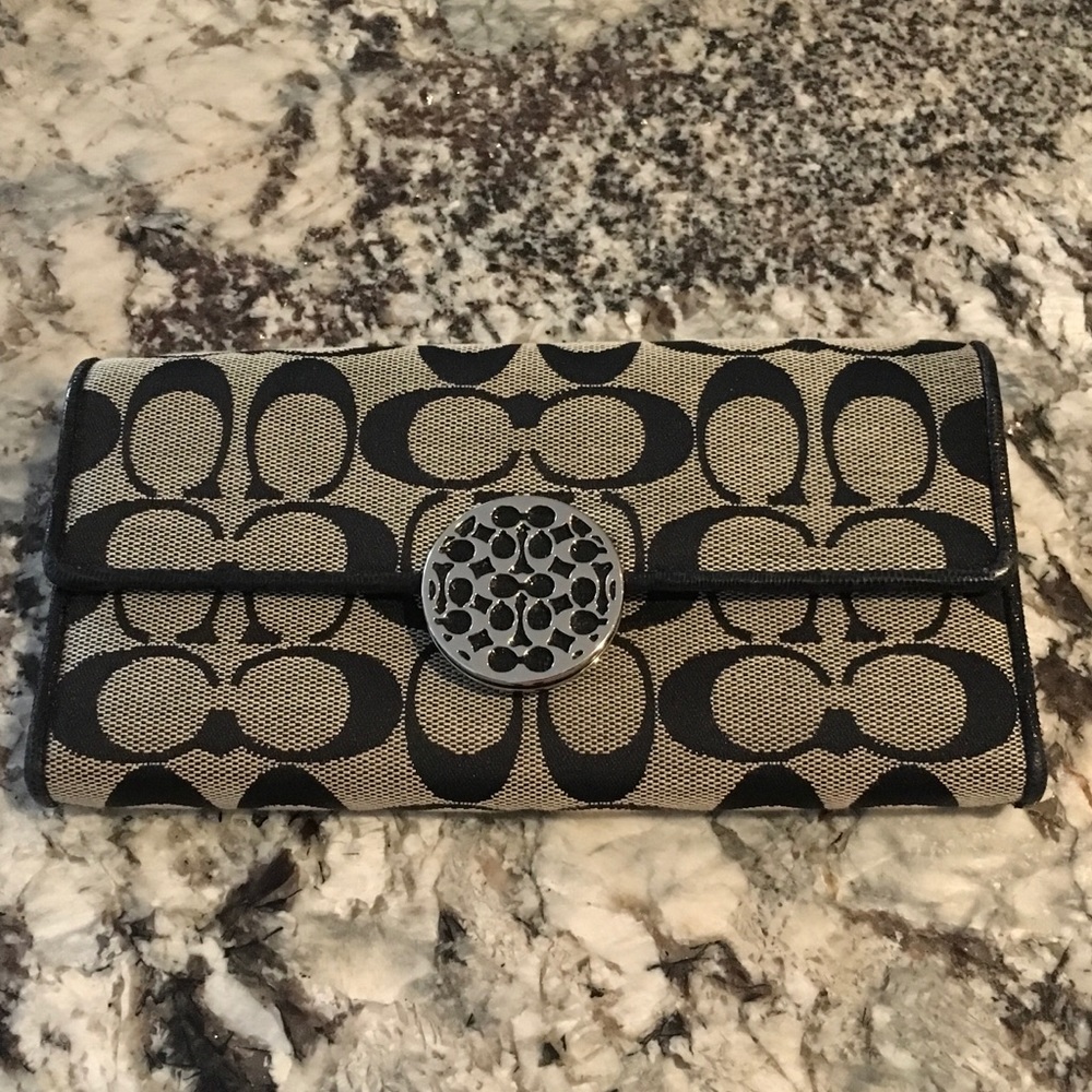 Coach slim envelope wallet