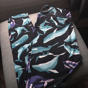 LuLaRoe OS Whale Shark Orca Leggings
