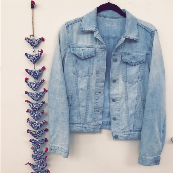 GAP Jackets & Blazers - Gap Light Wash Jean Jacket