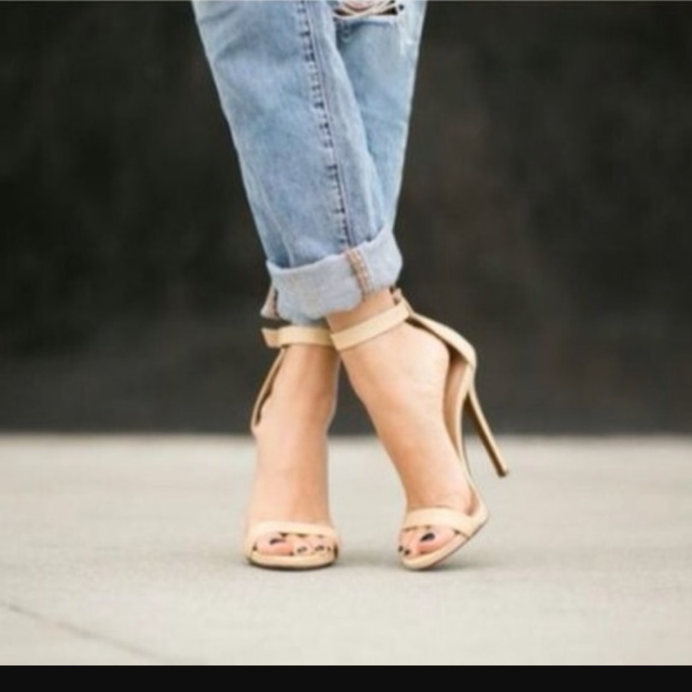 Steve Madden Nude Real Love