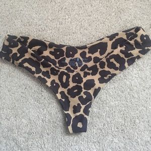 Stone Fox Tucker bikini bottoms
