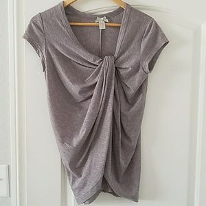 NWOT | Knot Front Top