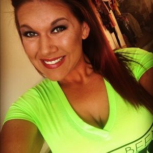 Meet your Posher, Alicia