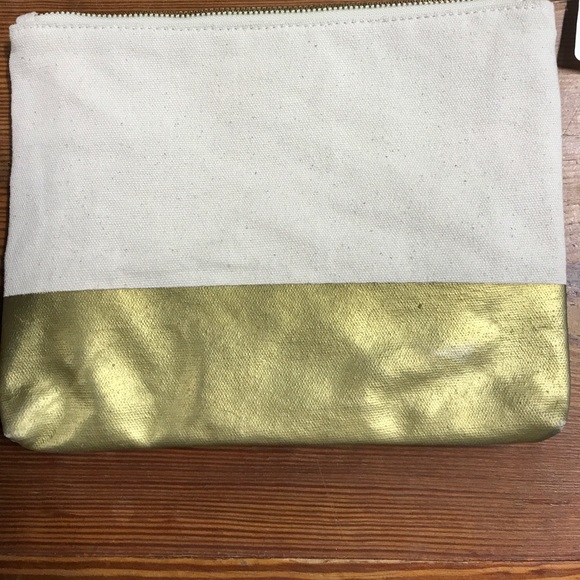 Jadelynn Brooke Canvas Pouch - Picture 2 of 4