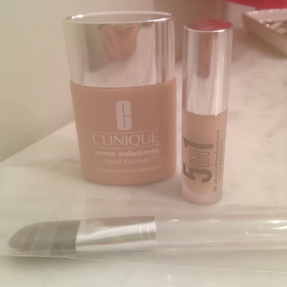 Fresh Beige Clinique Foundation & BB Cream Shadow