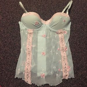 Victoria's Secret lingerie corset 32b