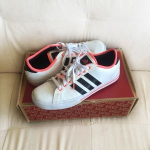 Adidas Men's Shoes - Size 10 - Black, White, Pink