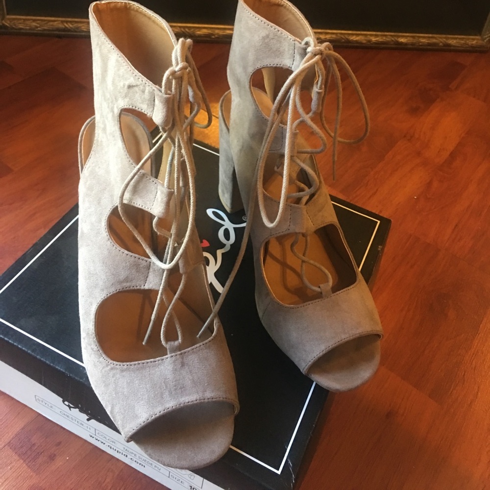 Taupe suede chunky heel