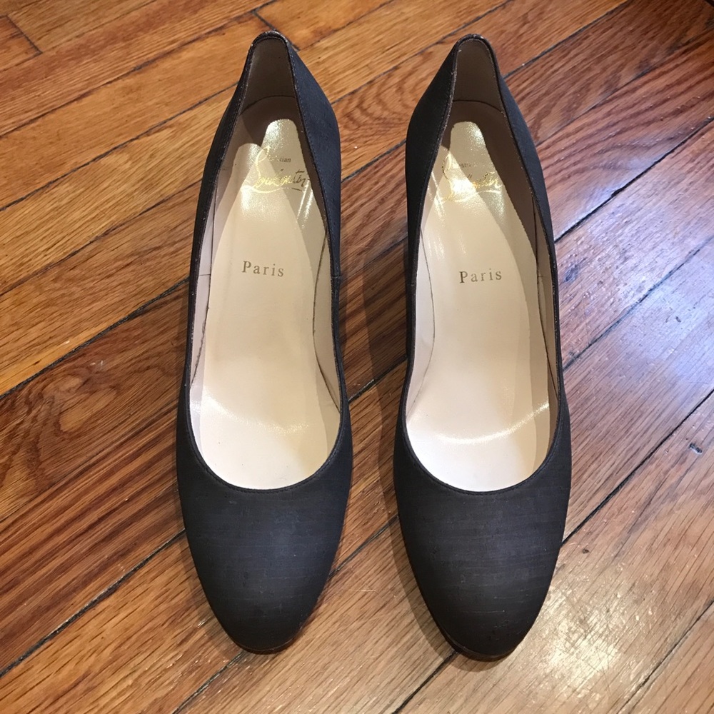 Christian Loubitan Wedge