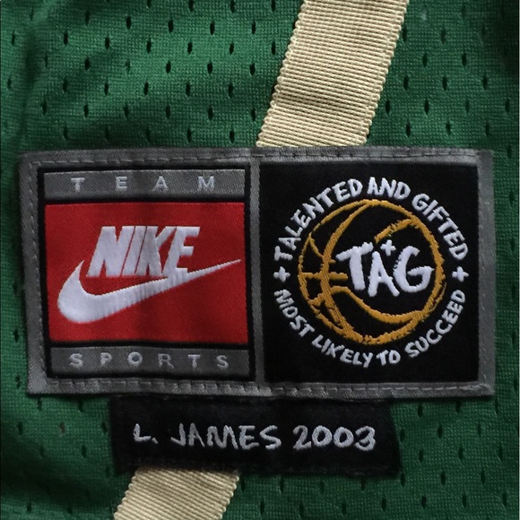 Lebron James Stitched high school jersey XXL - Picture 3 of 3
