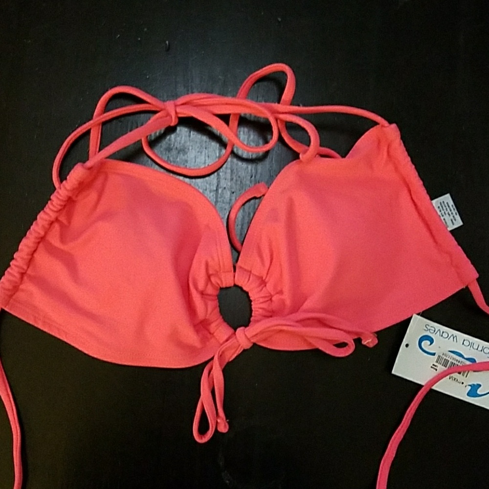 💥 3 for $15 💥   Neon coral pink adjustable top