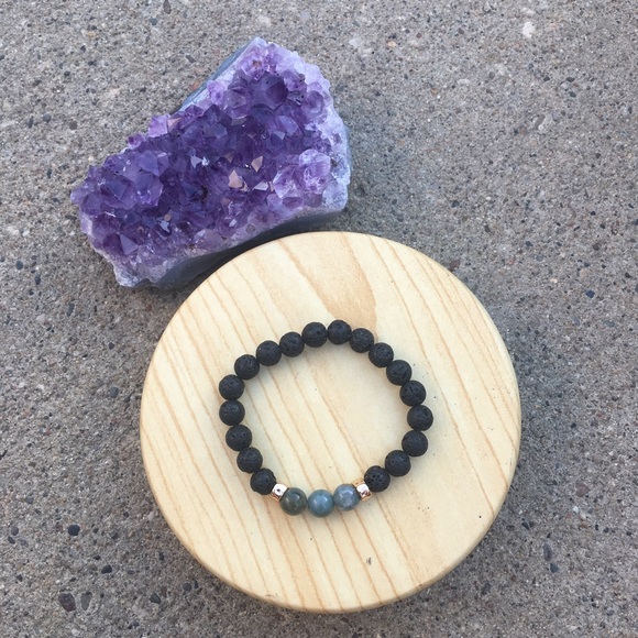 Handmade Indian Agate bracelet - Picture 3 of 4