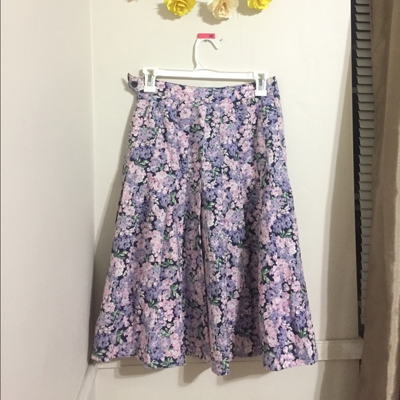 Anthropologie Dresses & Skirts - Vintage Floral cotton skirt