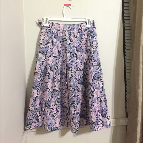 Vintage Floral cotton skirt - Picture 2 of 4