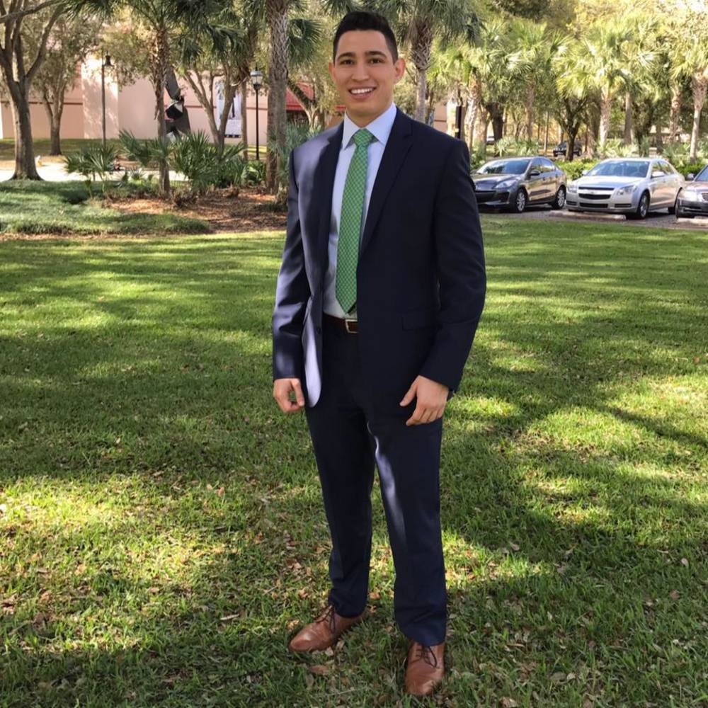 Meet your Posher, Aaron