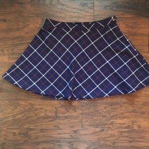 Plaid mini skirt