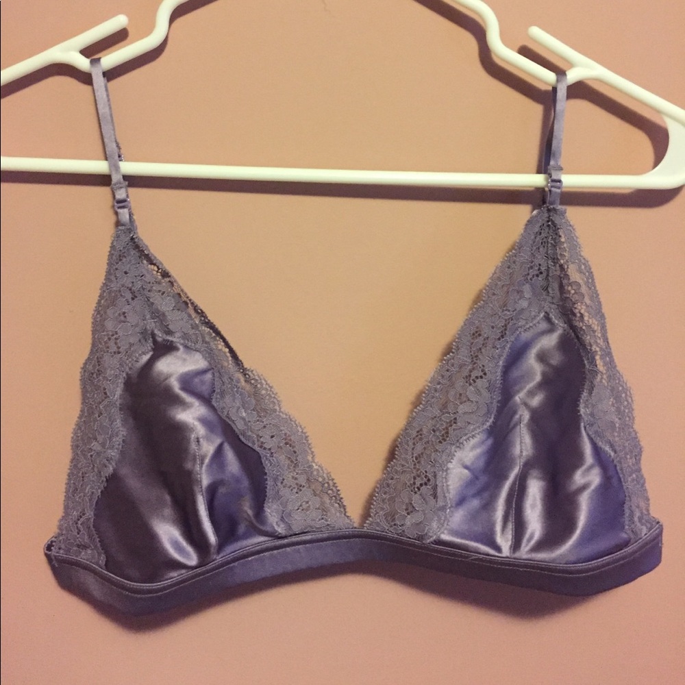 💜Holiday Sale💜🛍💕 Silk Stella McCaertney bra