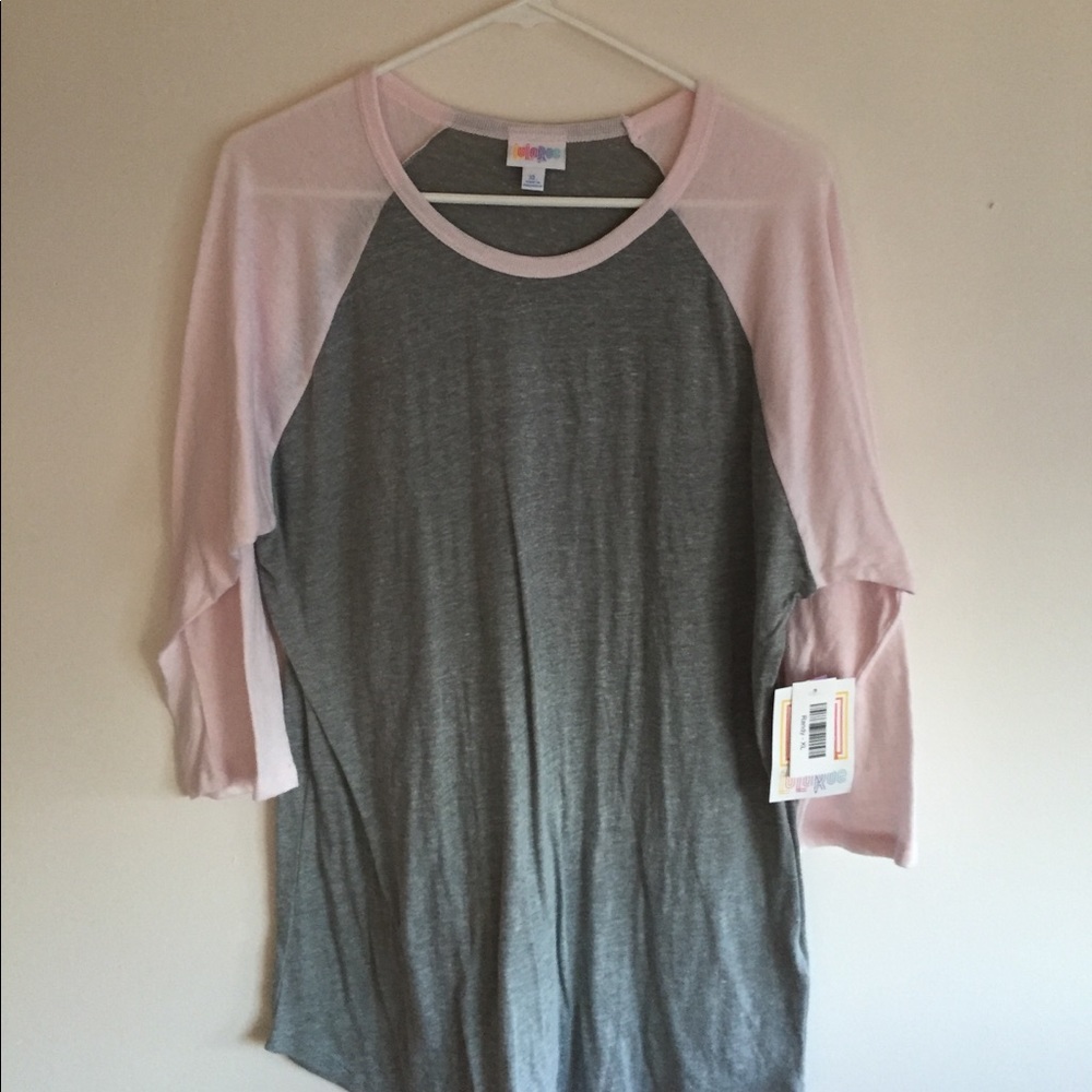 LuLaRoe Randy Tee
