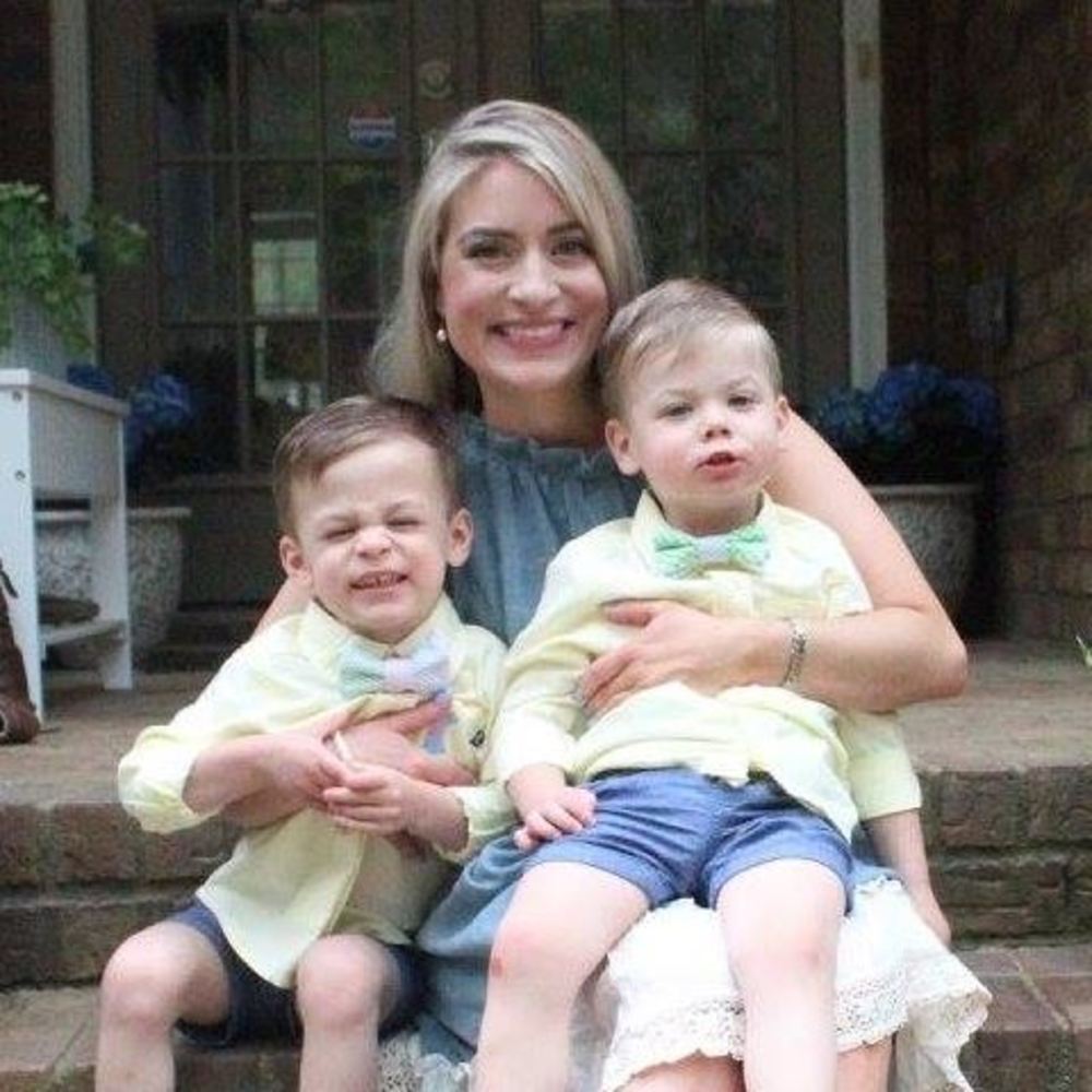 Meet your Posher, Lisa