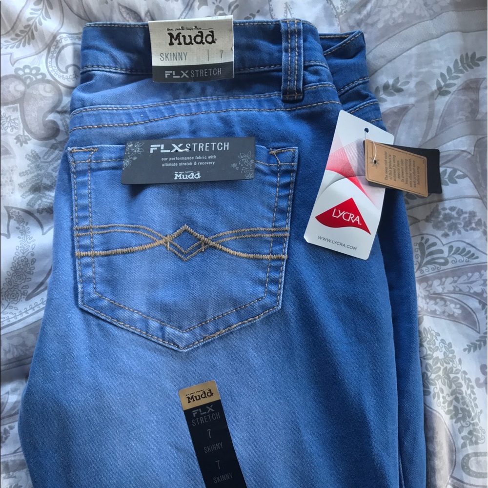 Mudd Skinny Fit FLX Stretch Jeans
