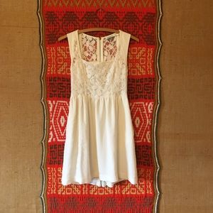 White Lace Kimchi Blue Dress, Size 0