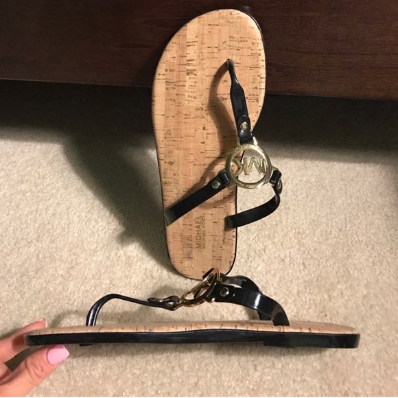 Michael Kors sandals - Picture 4 of 7