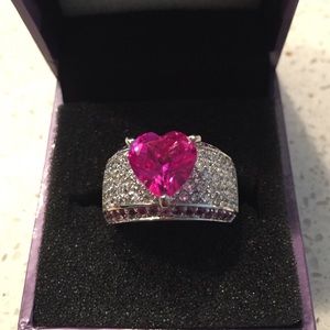 SUZANNE SOMERS PAVE & HEART GEM SIZE 10 RING PAVE