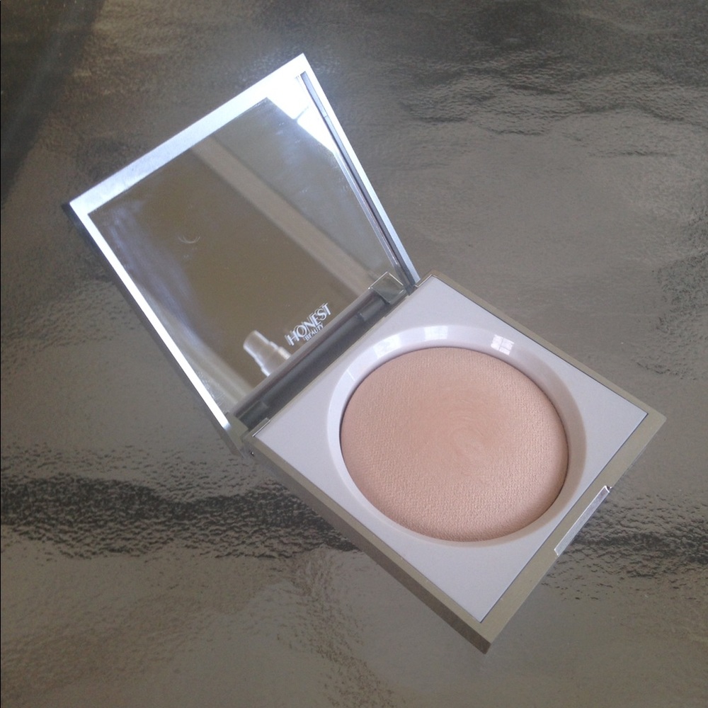 Honest Beauty Luminizing Powder