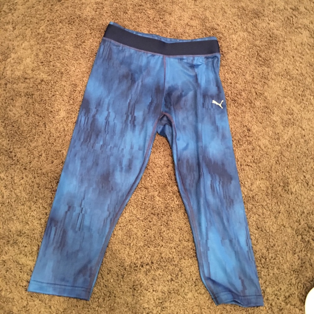 DONATING SOON - Puma Capri Leggings