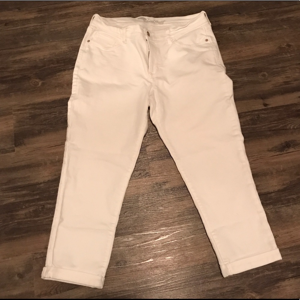 White Denim Capri Pant