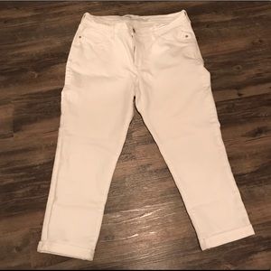 White Denim Capri Pant