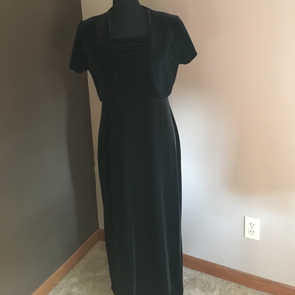 Velvet black dress