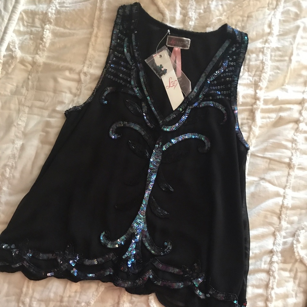 Sequin tank