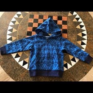 Brand New fleece jacket in blue and dark blue 2T