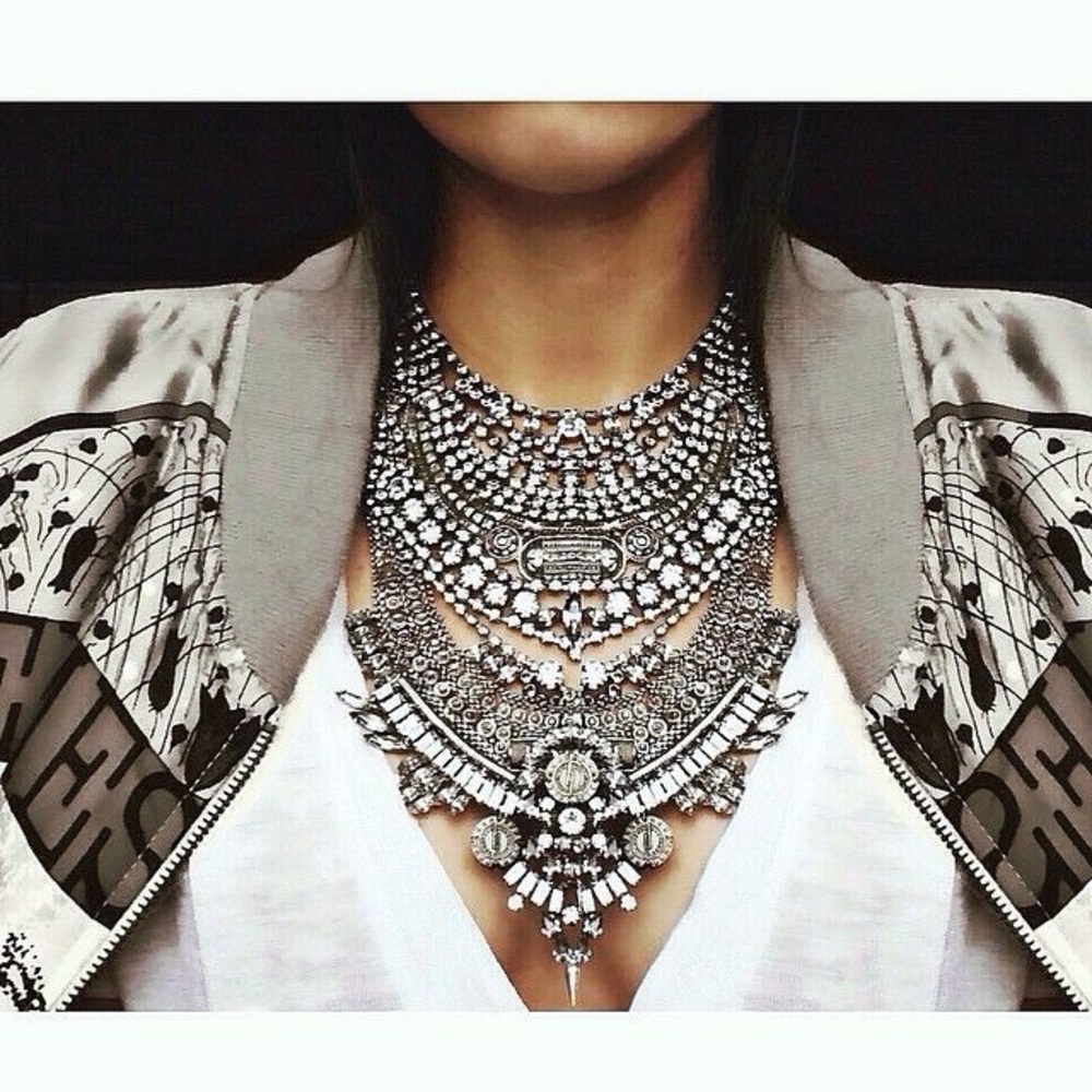 Dylanlex Beyoncé style layered statement necklace