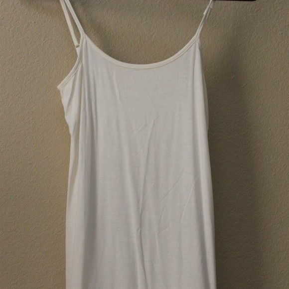 Dani Collection Dress - Picture 4 of 5