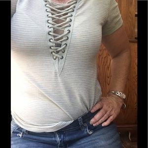 Lace up Top🍑💥price drop🔻🔻
