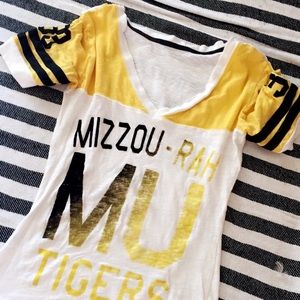 MU shirt perfect condition