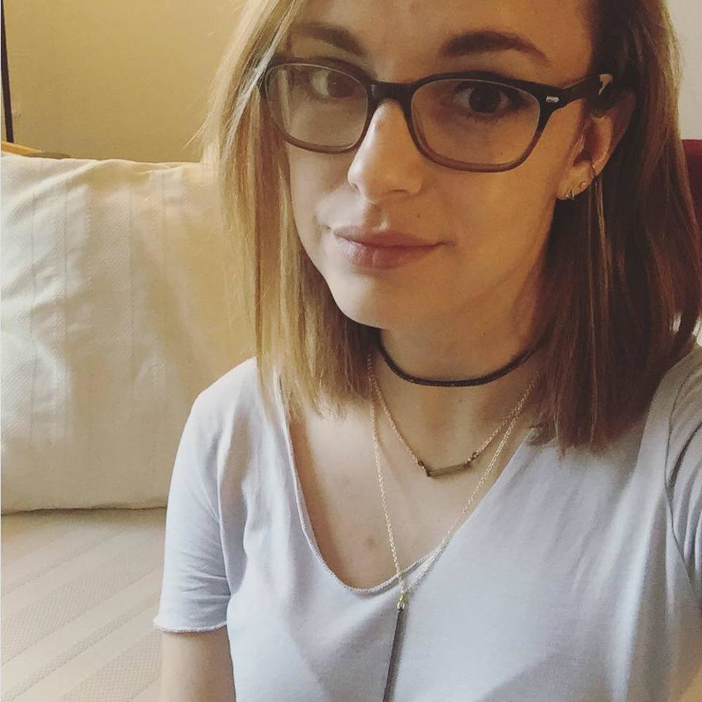 Meet your Posher, Leah