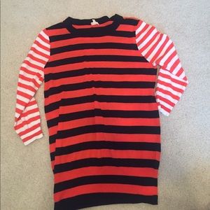 Light stripped sweater